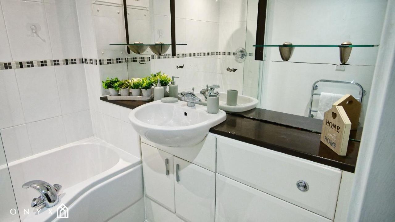 Onyx Bullring Stunning Large Spacious City Centre Apartment Birmingham Eksteriør billede